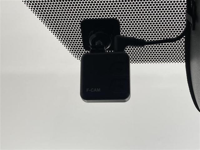 シエンタ ハイブリッドZ トヨタセーフティセンス ディスプレイオーディオナビ パノラミックビューモニター 両側パワースライドドア LEDライト ETC フルセグテレビ アドバンストパーク ロードサインアシスト プッシュスタート(15枚目)