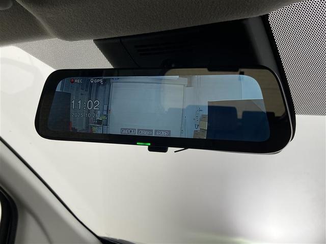 シエンタ ハイブリッドZ トヨタセーフティセンス ディスプレイオーディオナビ パノラミックビューモニター 両側パワースライドドア LEDライト ETC フルセグテレビ アドバンストパーク ロードサインアシスト プッシュスタート(18枚目)