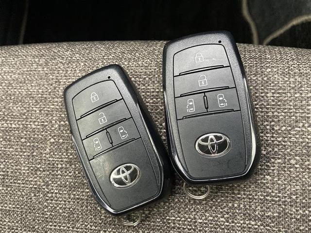 シエンタ ハイブリッドZ トヨタセーフティセンス ディスプレイオーディオナビ パノラミックビューモニター 両側パワースライドドア LEDライト ETC フルセグテレビ アドバンストパーク ロードサインアシスト プッシュスタート(27枚目)