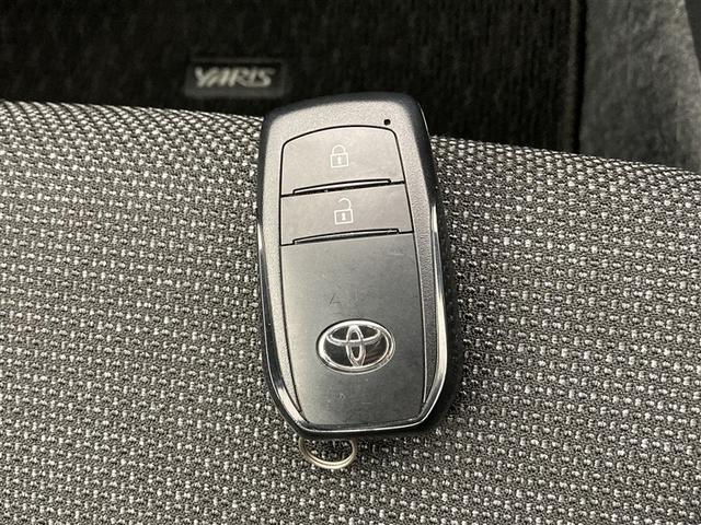 ヤリス Z プッシュスタート ステアリングヒーター RCTA RSA 安心降車アシスト レーダークルーズコントロール トヨタセーフティセンス パノラミックビューモニター ディスプレイオーディオ ドライブレコーダー(24枚目)