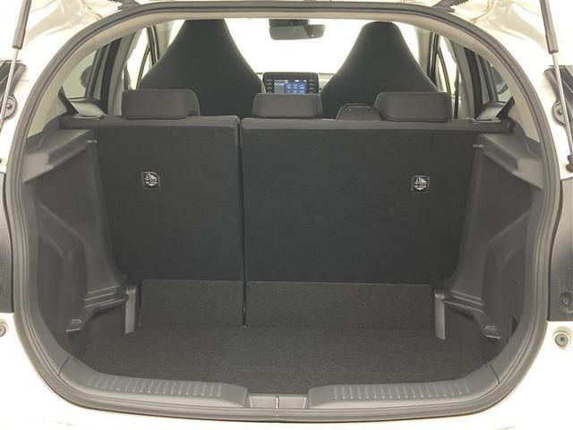 お友達と一緒に行くお買い物でも、荷室があるので、帰りもゆったり帰れそうですね。お子様と一緒のお出掛けでも役立ちそうです。