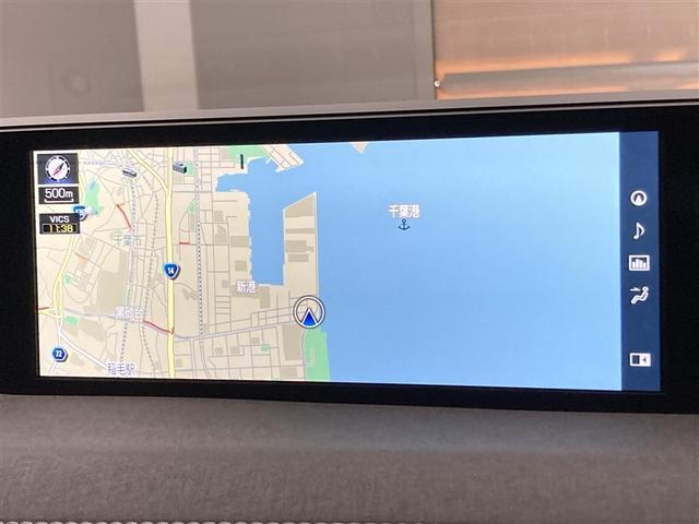 ＵＸ ＵＸ２５０ｈ　ＬＳＳ　純正メモリーナビ　ＥＴＣ２．０　ＬＥＤライト　バックモニター　純正ドラレコ　レーダークルコン　ＬＫＡ　ブルートゥース　フルセグ　オートエアコン　ＵＳＢ　スマートキー　ＣＤ・ＤＶＤ再生機能（7枚目）