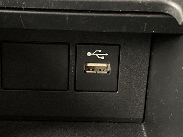 アクア Ｘ　トヨタセーフティセンス　ディスプレイオーディオナビ　　パノラミックビューモニター　ＥＴＣ２．０　バックカメラ　ＬＥＤヘッドライト　リヤクロストラフィックアラート　社外ドライブレコーダー　１５００Ｗ電源（18枚目）