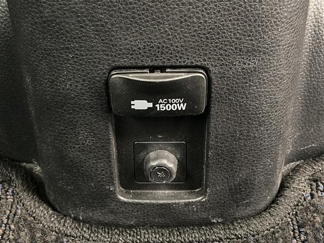 アクア Ｘ　トヨタセーフティセンス　ディスプレイオーディオナビ　　パノラミックビューモニター　ＥＴＣ２．０　バックカメラ　ＬＥＤヘッドライト　リヤクロストラフィックアラート　社外ドライブレコーダー　１５００Ｗ電源（20枚目）