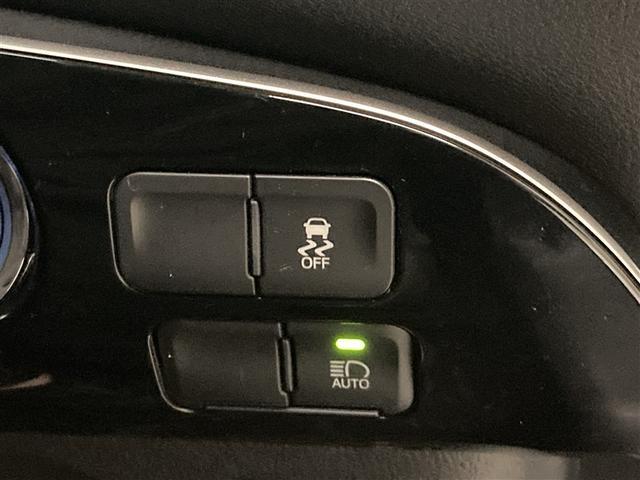 プリウス ＳセーフティプラスＩＩ　トヨタ・セーフティ・センス　Ｔコネクトナビ　パノラミックビューモニター　バックモニター　リヤクロストラフィックアラート　ＬＥＤライト　レーダークルコン　純正ドライブレコーダー　１５００Ｗ電源　フルセグ（20枚目）