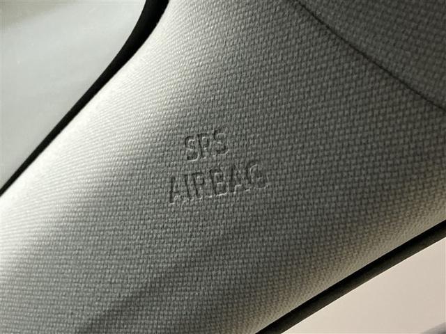 プリウス ＳセーフティプラスＩＩ　トヨタ・セーフティ・センス　Ｔコネクトナビ　パノラミックビューモニター　バックモニター　リヤクロストラフィックアラート　ＬＥＤライト　レーダークルコン　純正ドライブレコーダー　１５００Ｗ電源　フルセグ（22枚目）