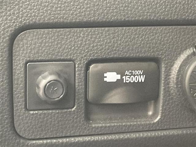 ヤリスクロス ハイブリッドZ アドベンチャー 4WD TSS 純正メモリーナビ PKSB 全方位カメラ ETC2.0 LEDライト バックモニター 純正ドラレコ レーダークルコン BSM LKA ブルートゥース USB シートヒーター 純正アルミ(27枚目)