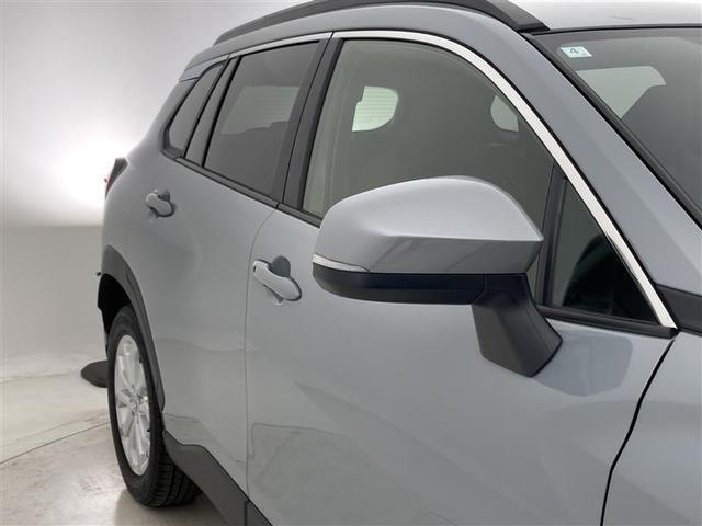 カローラクロス ハイブリッド　Ｓ　４ＷＤ　ＴＳＳ　Ｔコネクトナビ　純正ＤＡ　フルセグ　レーダークルコン　ＥＴＣ２．０　ＬＥＤヘッドライト　フロントワイパーデアイサー　寒冷地仕様　ステアリングヒーター　バックモニター　スマートキー（32枚目）