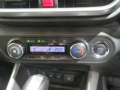 オートエアコン機能で、車内を自動的に、設定した温度に保ってくれます。 6