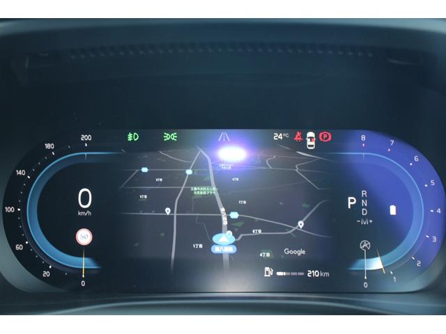 ＸＣ４０ アルティメット　Ｂ４　ＡＷＤ　Ｇｏｏｇｌｅモデル　純正１９インチアルミホイール　ＥＴＣ２．０　３６０度ビューカメラ　ｈａｒｍａｎ／ｋａｒｄｏｎプレミアムサウンド　クリスタルシフトノブ　ワイヤレススマートフォンチャージャー（12枚目）