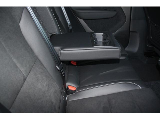 XC40 B5 AWD Rデザイン(8枚目)