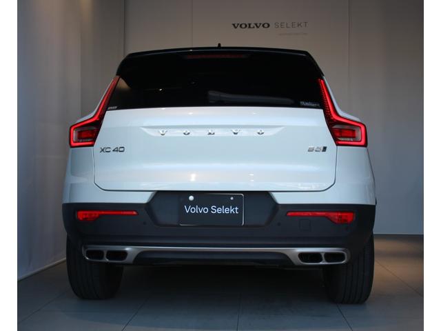 XC40 B5 AWD Rデザイン(15枚目)