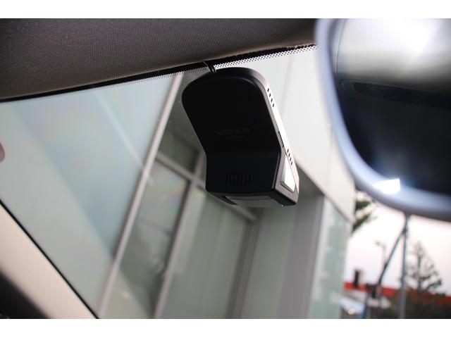 V40 T3 モメンタム(3枚目)