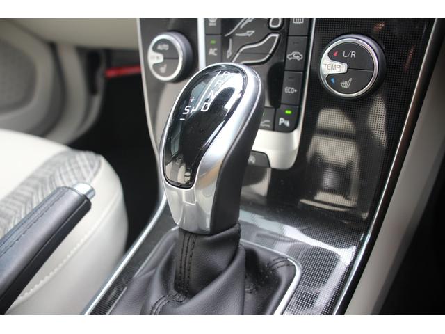 V40 T3 モメンタム(12枚目)