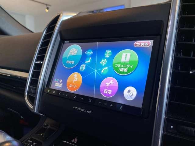 カイエン ３．６　ティプトロニックＳ　４ＷＤ　社外ダウンサス　グロスブラック２２ＡＷ　ルーフレール　サンルーフ　オートマチックテールゲート　純正ナビ　Ｂｌｕｅｔｏｏｔｈ　ＥＴＣ　ブラックレザーシート　法人ワンオーナー（43枚目）