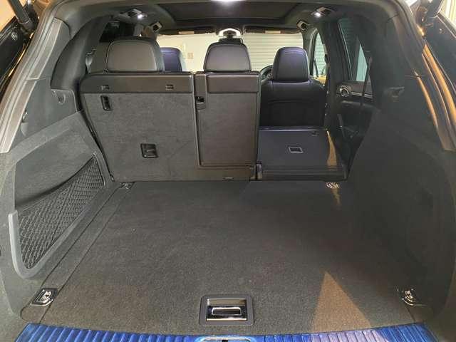 カイエン ３．６　ティプトロニックＳ　４ＷＤ　社外ダウンサス　グロスブラック２２ＡＷ　ルーフレール　サンルーフ　オートマチックテールゲート　純正ナビ　Ｂｌｕｅｔｏｏｔｈ　ＥＴＣ　ブラックレザーシート　法人ワンオーナー（50枚目）