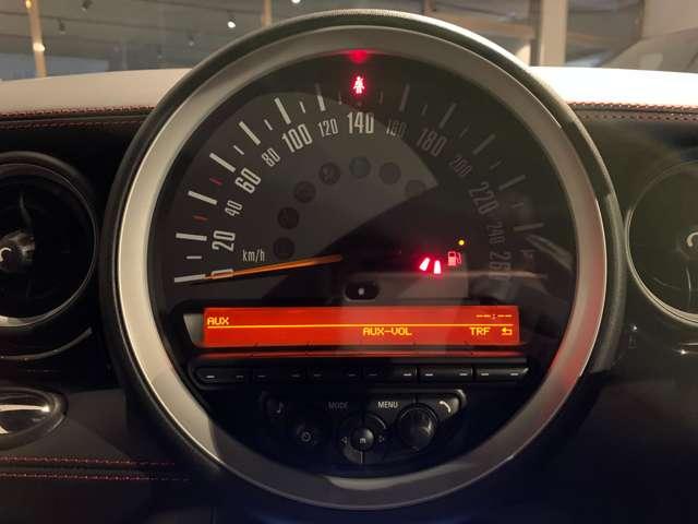 ＭＩＮＩ ジョンクーパーワークスＧＰ　６ＭＴ世界限定２０００台　日本限定２００台　専用ＡＷ　カロッツェリアナビ（ＡＶＩＣ－ＭＲＺ００９）　バックカメラ　ＥＴＣ　取説　記録簿　スペアキー（35枚目）