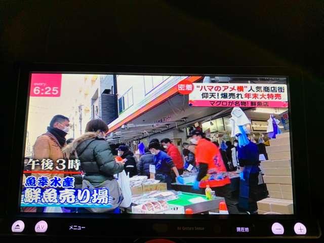 ＭＩＮＩ ジョンクーパーワークスＧＰ　６ＭＴ世界限定２０００台　日本限定２００台　専用ＡＷ　カロッツェリアナビ（ＡＶＩＣ－ＭＲＺ００９）　バックカメラ　ＥＴＣ　取説　記録簿　スペアキー（37枚目）