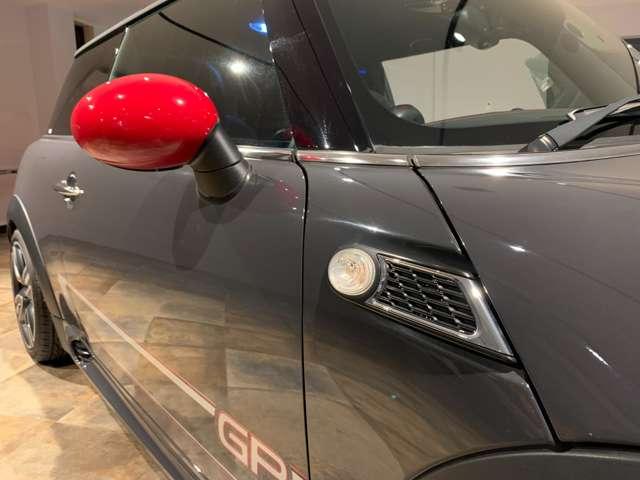 ＭＩＮＩ ジョンクーパーワークスＧＰ　６ＭＴ世界限定２０００台　日本限定２００台　専用ＡＷ　カロッツェリアナビ（ＡＶＩＣ－ＭＲＺ００９）　バックカメラ　ＥＴＣ　取説　記録簿　スペアキー（42枚目）