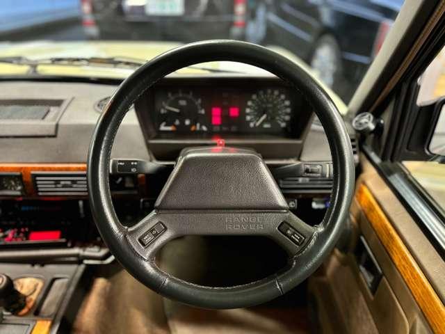 レンジローバー バンデンプラ　４ＷＤ　整備記録９件　サンドベージュペイント　純正１６インチアルミマットブラックペイント　コイルサス（16枚目）