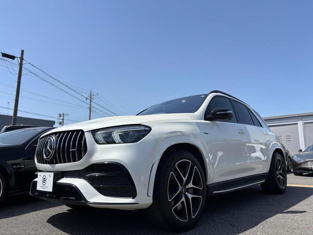 GLE GLE53 4マチック+ (ISG搭載モデル) 21インチAW ハーフレザー(ヒーター/ベンチレーション) AMGカーボンインテリアpkg パノラミックスライディングルーフ ヘッドアップディスプレイ Burmester 360度カメラ(5枚目)