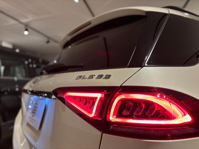 GLE GLE53 4マチック+ (ISG搭載モデル) 21インチAW ハーフレザー(ヒーター/ベンチレーション) AMGカーボンインテリアpkg パノラミックスライディングルーフ ヘッドアップディスプレイ Burmester 360度カメラ(21枚目)