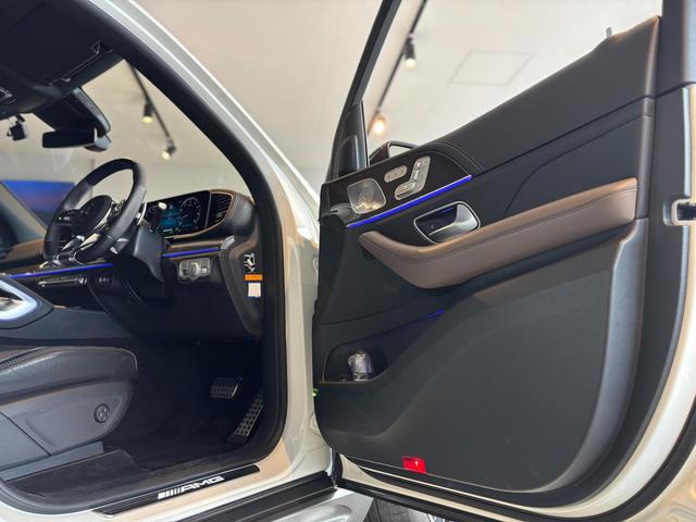 GLE GLE53 4マチック+ (ISG搭載モデル) 21インチAW ハーフレザー(ヒーター/ベンチレーション) AMGカーボンインテリアpkg パノラミックスライディングルーフ ヘッドアップディスプレイ Burmester 360度カメラ(29枚目)