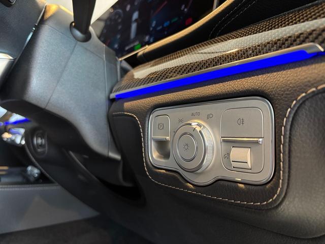 GLE GLE53 4マチック+ (ISG搭載モデル) 21インチAW ハーフレザー(ヒーター/ベンチレーション) AMGカーボンインテリアpkg パノラミックスライディングルーフ ヘッドアップディスプレイ Burmester 360度カメラ(31枚目)