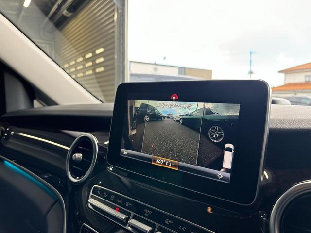 Vクラス V220d アバンギャルド ロング ディーゼルターボ 純正18インチ5ツインスポークAW(グロスブラック塗装) パナメリカーナstyleフロントグリル(グロスブラック仕上げ) 黒革 360度カメラ 純正ナビTV ETC スペアキー(30枚目)