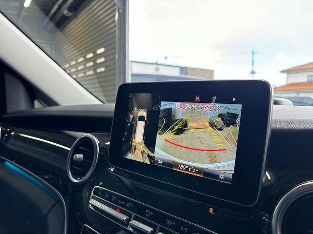 Vクラス V220d アバンギャルド ロング ディーゼルターボ 純正18インチ5ツインスポークAW(グロスブラック塗装) パナメリカーナstyleフロントグリル(グロスブラック仕上げ) 黒革 360度カメラ 純正ナビTV ETC スペアキー(31枚目)