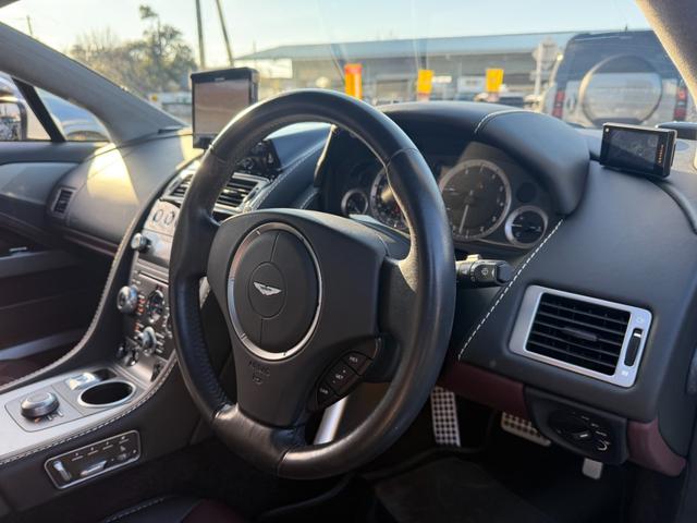 ラピード ベースグレード（5枚目）