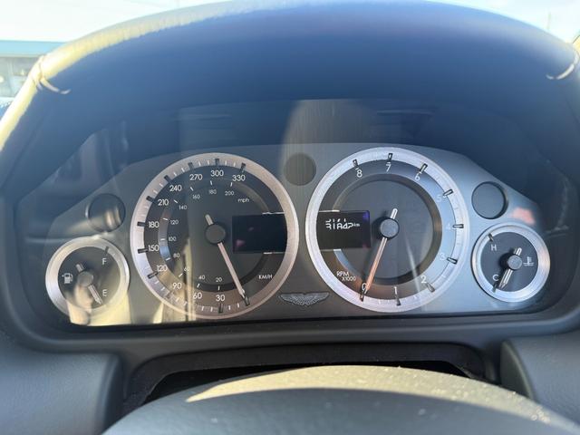 ラピード ベースグレード（6枚目）