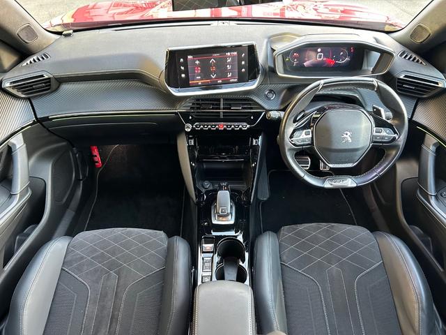 ２００８ ＧＴライン　衝突軽減ブレーキ　アダプティブクルーズコントロール　ブラインドスポットモニター　レーンキープアシスト　ＡｐｐｌｅＣａｒＰｌａｙ　バックカメラ　サイドカメラ　クリアランスソナー　ＥＴＣ　ＬＥＤライト（4枚目）