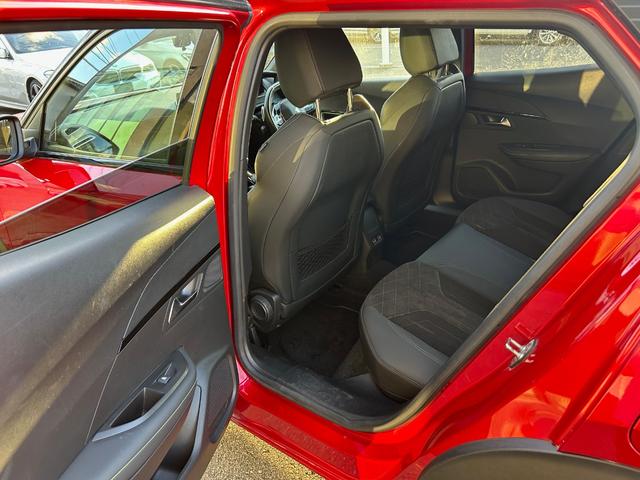２００８ ＧＴライン　衝突軽減ブレーキ　アダプティブクルーズコントロール　ブラインドスポットモニター　レーンキープアシスト　ＡｐｐｌｅＣａｒＰｌａｙ　バックカメラ　サイドカメラ　クリアランスソナー　ＥＴＣ　ＬＥＤライト（42枚目）