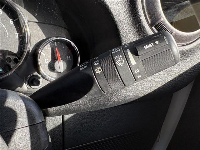 ジープ・ラングラーアンリミテッド スポーツ　４ＷＤ　純正サイドステップ　ＭＤチェンジャー　サンルーフ　ドライブレコーダー　ＥＴＣ　シガーソケット　純正タイヤ１７インチ　取り扱い説明書　保証書　Ｗエアバッグ（10枚目）