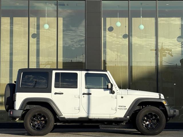 ジープ・ラングラーアンリミテッド スポーツ　４ＷＤ　純正サイドステップ　ＭＤチェンジャー　サンルーフ　ドライブレコーダー　ＥＴＣ　シガーソケット　純正タイヤ１７インチ　取り扱い説明書　保証書　Ｗエアバッグ（28枚目）