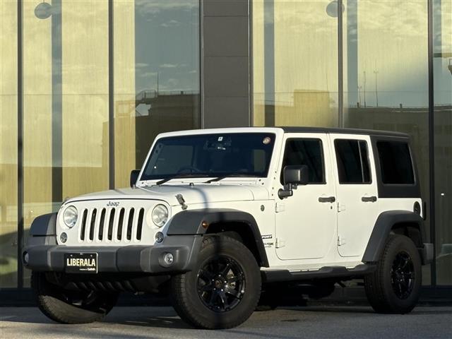 ジープ・ラングラーアンリミテッド スポーツ　４ＷＤ　純正サイドステップ　ＭＤチェンジャー　サンルーフ　ドライブレコーダー　ＥＴＣ　シガーソケット　純正タイヤ１７インチ　取り扱い説明書　保証書　Ｗエアバッグ（33枚目）