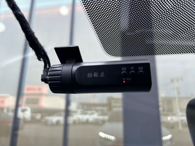 A4 35TDI Sライン 衝突軽減ブレーキ アダプティブクルーズコントロール ブラインドスポット 純正ナビ AppleCarPlay 360カメラ クリアランスソナー 電動リアゲート バーチャルコックピット LEDライト(22枚目)