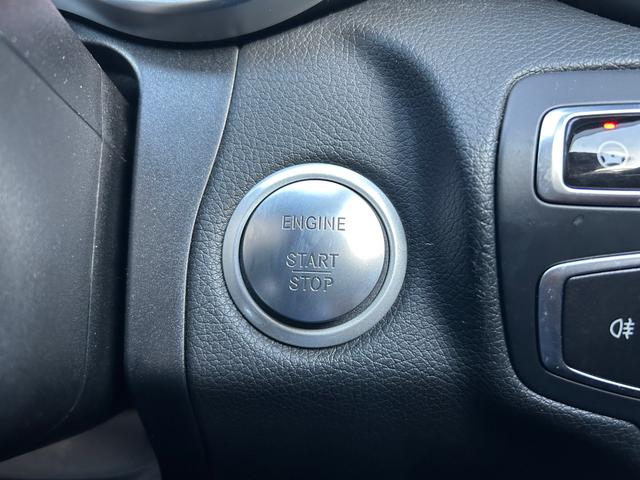 Cクラス C43 4マチック エクスクルーシブPKG BurmesterサウンドエアバランスPKG 黒革シート シートヒーター 衝突軽減ブレーキ アダプティブクルーズコントロール ブラインドスポットモニター レーンキープアシスト(17枚目)