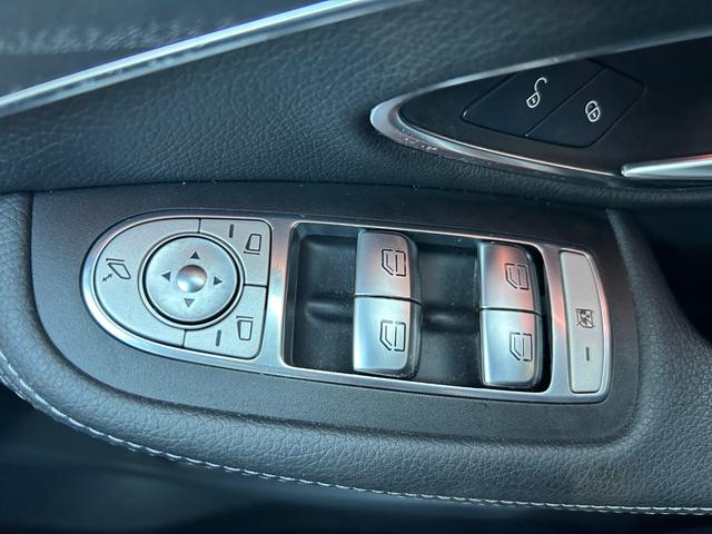 Cクラス C43 4マチック エクスクルーシブPKG BurmesterサウンドエアバランスPKG 黒革シート シートヒーター 衝突軽減ブレーキ アダプティブクルーズコントロール ブラインドスポットモニター レーンキープアシスト(19枚目)