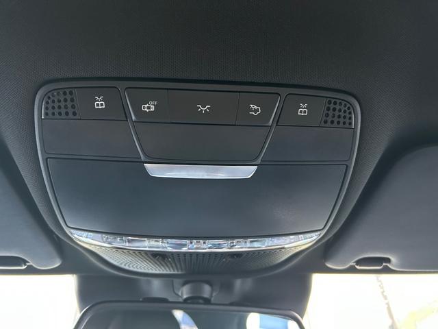 Cクラス C43 4マチック エクスクルーシブPKG BurmesterサウンドエアバランスPKG 黒革シート シートヒーター 衝突軽減ブレーキ アダプティブクルーズコントロール ブラインドスポットモニター レーンキープアシスト(21枚目)
