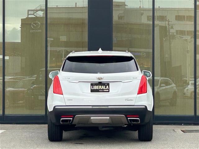 ４１店舗、地域に密着した在庫展示を行なっております。その店舗でしか展示されないお車もございますので、お客様にとってお気に入りの店舗が見つかるかもしれません