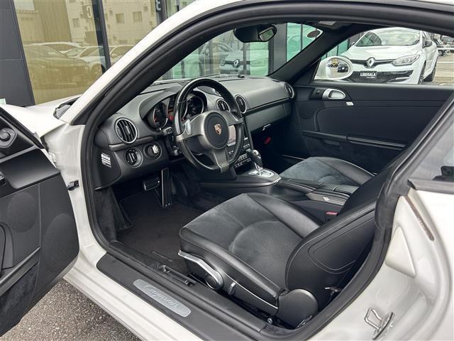 ケイマン ベースグレード スポーツクロノパッケージ スポーツプラス スポーツエグゾースト ハーフレザーシート シートヒーター カロッツェリアナビ フルセグTV フルートゥース 可変リアスポイラー 純正18インチアルミホイール(6枚目)