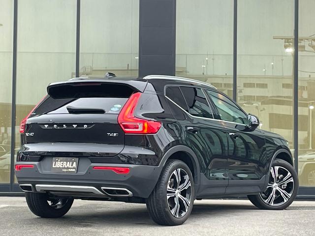 ＸＣ４０ Ｔ４　ＡＷＤ　インスクリプション　ナビ　３６０度カメラ　Ａｐｐｌｅ　ＣａｒＰｌａｙ　Ａｎｄｏｒｉｄ　Ａｕｔｏ　ｈａｒｍａｎｋａｒｄｏｎ　ＬＥＤライト黒革　シートＨ　ステアリングＨ　パークＡ　ＢＬＩＳ　コーナリングライト　ＡＣＣ　ＥＴＣ（51枚目）