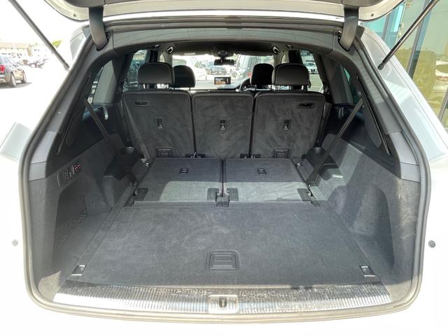 Ｑ７ ２．０ＴＦＳＩクワトロ　Ｓ－ＬＩＮＥ－ＰＫＧ黒革シート　全席シートヒーター　マトリクスＬＥＤ　バーチャルコックピット　衝突軽減Ｂ　ＡＣＣ　ＢＳＭ　純正ナビ　フルセグＴＶ　ＣａｒＰｌａｙ　３６０カメラ　クリアランスソナー（56枚目）