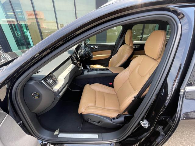 ＸＣ６０ Ｄ４　ＡＷＤ　インスクリプション　茶革ベンチレーションシート　Ｈａｒｍａｎ／Ｋａｒｄｏｎ　衝突軽減　ＡＣＣ　ＢＳＭ　純正ナビ　フルセグＴＶ　ＡｐｐｌｅＣａｒＰｌａｙ　３６０カメラ　クリアランスソナー　電動リアゲート　ＬＥＤヘッドライト（39枚目）