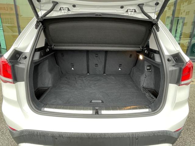 Ｘ１ ｘＤｒｉｖｅ　１８ｄ　ｘライン　エディションジョイ＋　衝突軽減ブレーキ　アクティブクルーズコントロール　純正ナビ　バックカメラ　クリアランスソナー　コンフォートアクセス　オートマチックテールゲート　フットトランクオープナー　ＬＥＤヘッドライト　ＥＴＣ（43枚目）