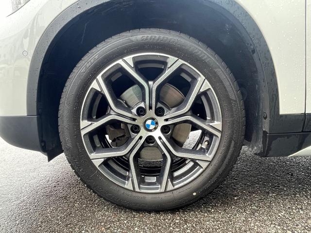 Ｘ１ ｘＤｒｉｖｅ　１８ｄ　ｘライン　エディションジョイ＋　衝突軽減ブレーキ　アクティブクルーズコントロール　純正ナビ　バックカメラ　クリアランスソナー　コンフォートアクセス　オートマチックテールゲート　フットトランクオープナー　ＬＥＤヘッドライト　ＥＴＣ（60枚目）