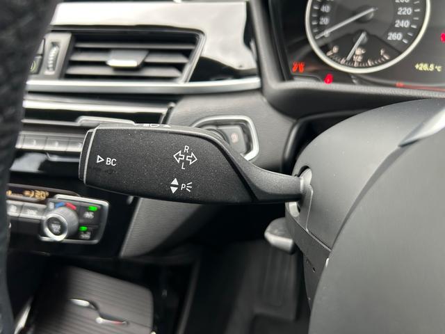Ｘ１ ｘＤｒｉｖｅ　２５ｉ　ｘライン　純正ナビ　バックカメラ　パークディスタンスコントロール　オートマチックテールゲート　フットトランクオープナー　コンフォートアクセス　オートライト　レインセンサー　スピードリミッター　３６０°ドラレコ（14枚目）