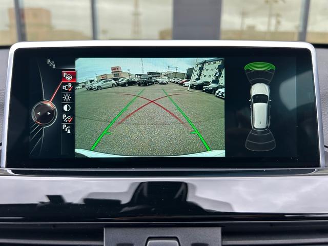 Ｘ１ ｘＤｒｉｖｅ　２５ｉ　ｘライン　純正ナビ　バックカメラ　パークディスタンスコントロール　オートマチックテールゲート　フットトランクオープナー　コンフォートアクセス　オートライト　レインセンサー　スピードリミッター　３６０°ドラレコ（23枚目）